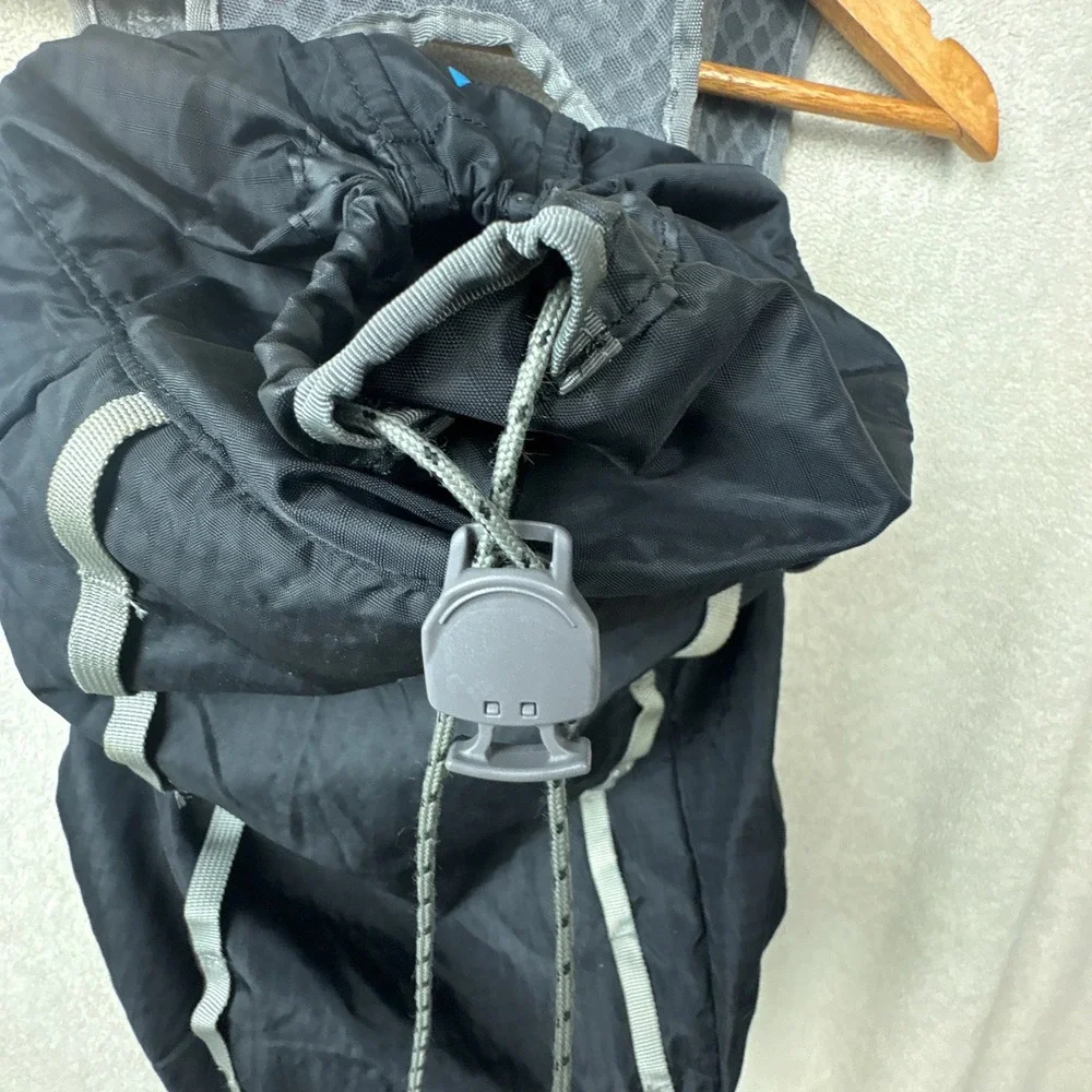 REI Flash 18 Drawstring Packable Lightweight Hiking Daypack Black